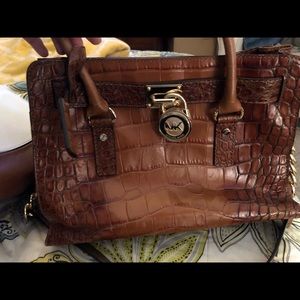Authentic Michael Kors purse (make offer)